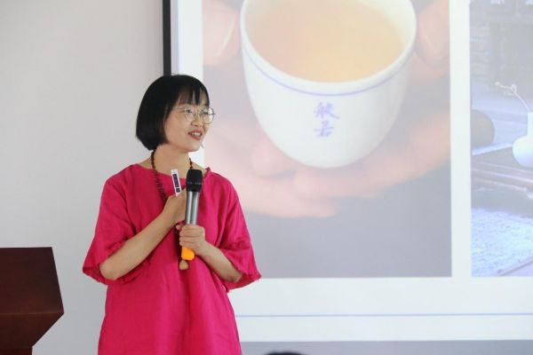 63C2B639-70B4-4385-B56B-92ABD24C4B2F